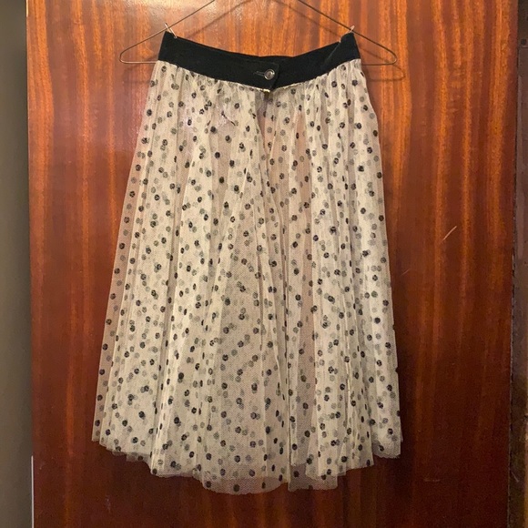 Net flared Overskirt Skirt Halloween Ideas! - Picture 2 of 5